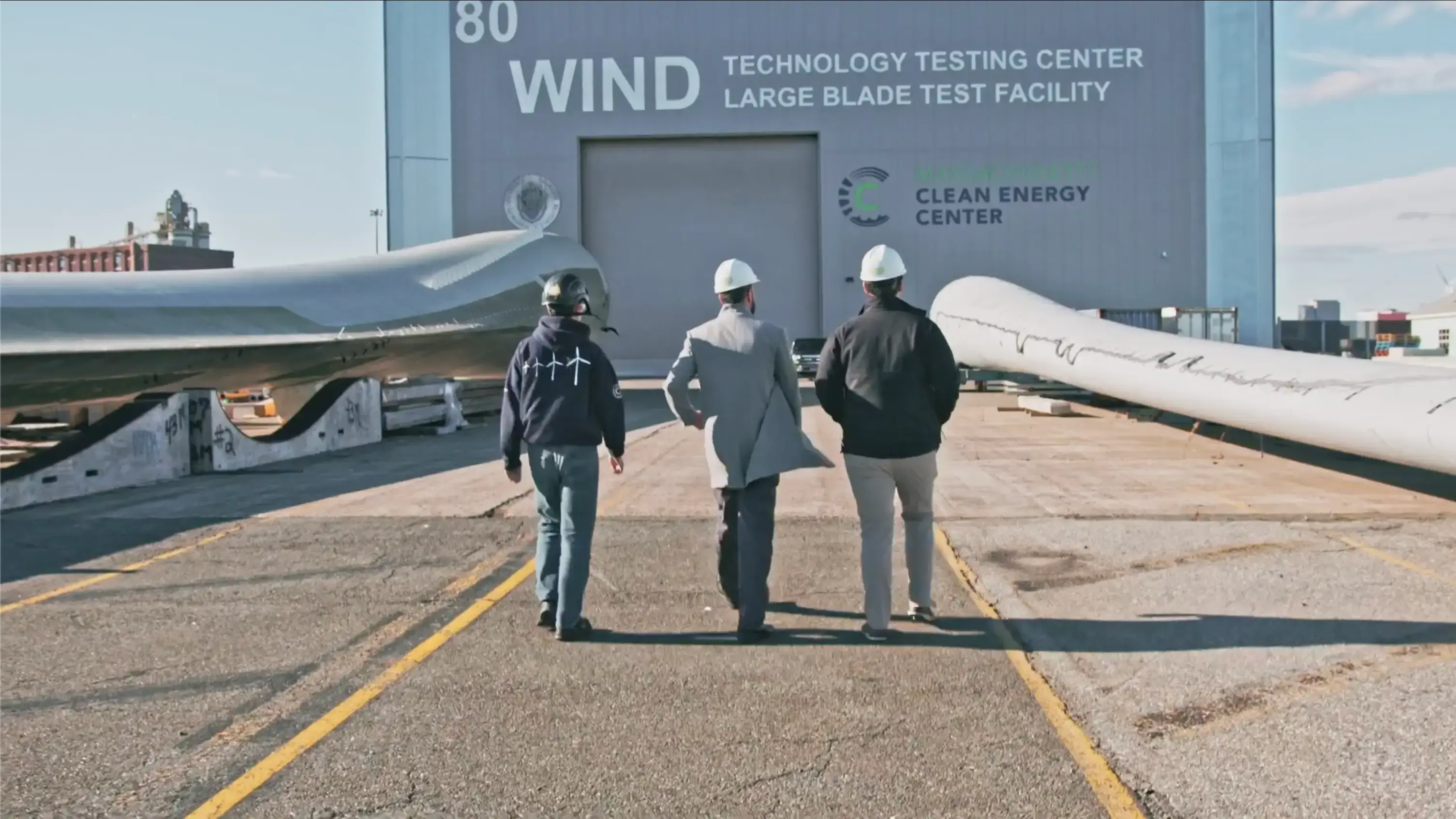 Wind turbine blade testing facility